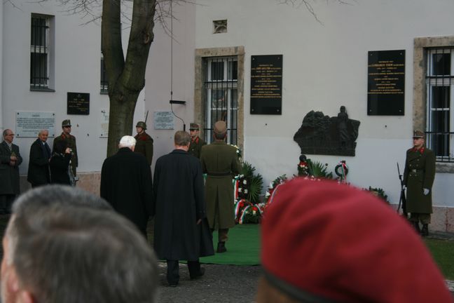 Doni megemlkezs, Budapest, Sepsiszentgyrgy