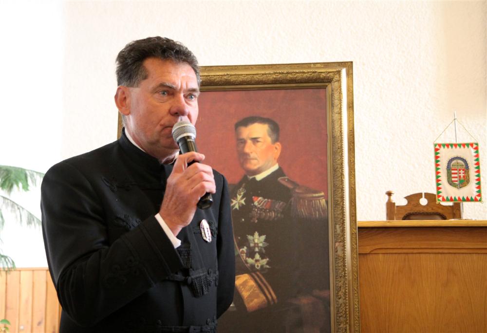 Rendhagy trtnelemra „nem kzpiskolai fokon”